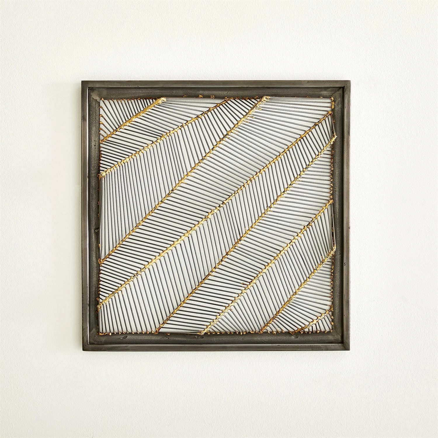 Flair Wall Panel-Natural Iron/Smokey Bronze 4 Flair Wall Panel-Natural Iron/Smokey Bronze - Image 2